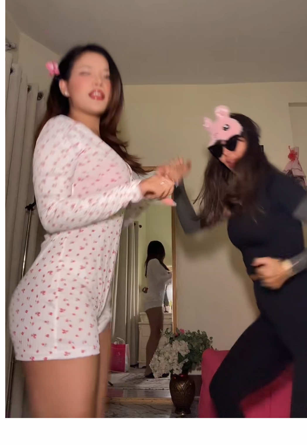 @annregal__