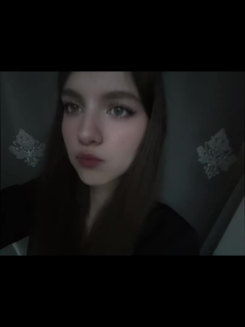 @skarlletq