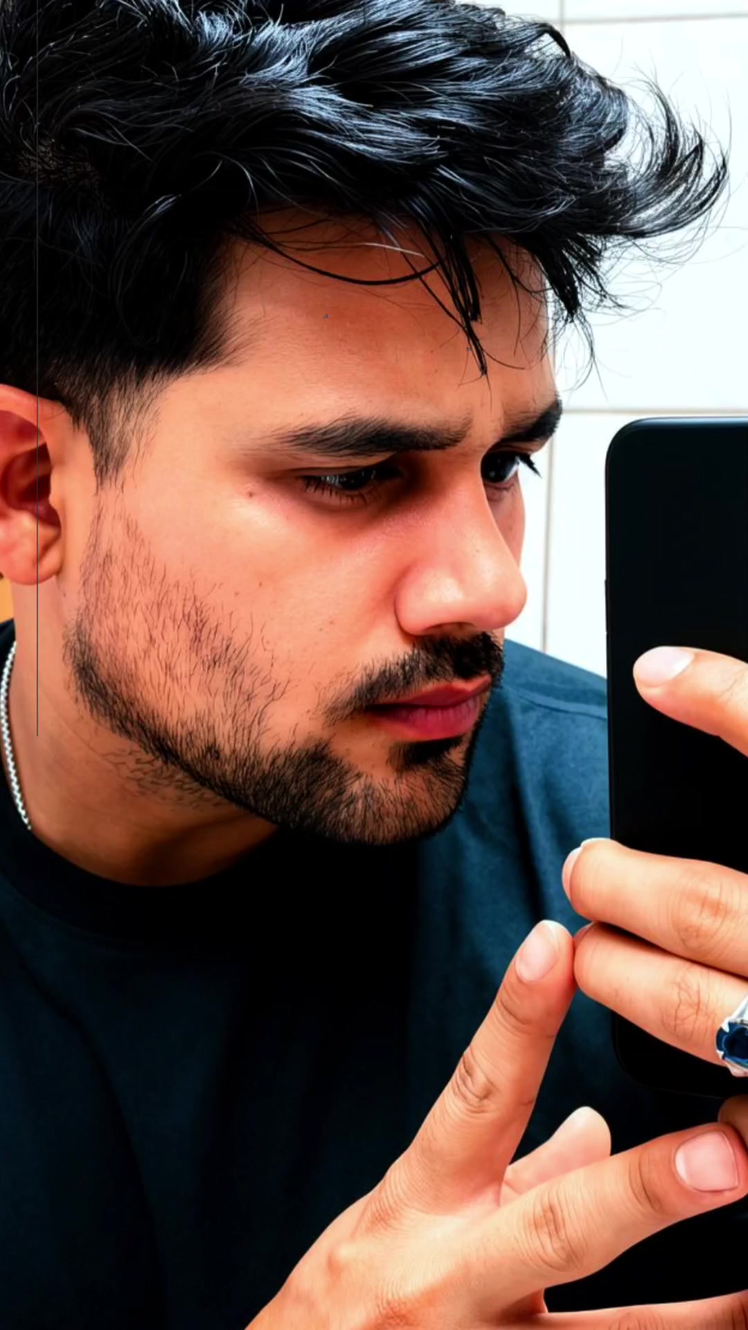 @A R S L A N بٹ 🧳