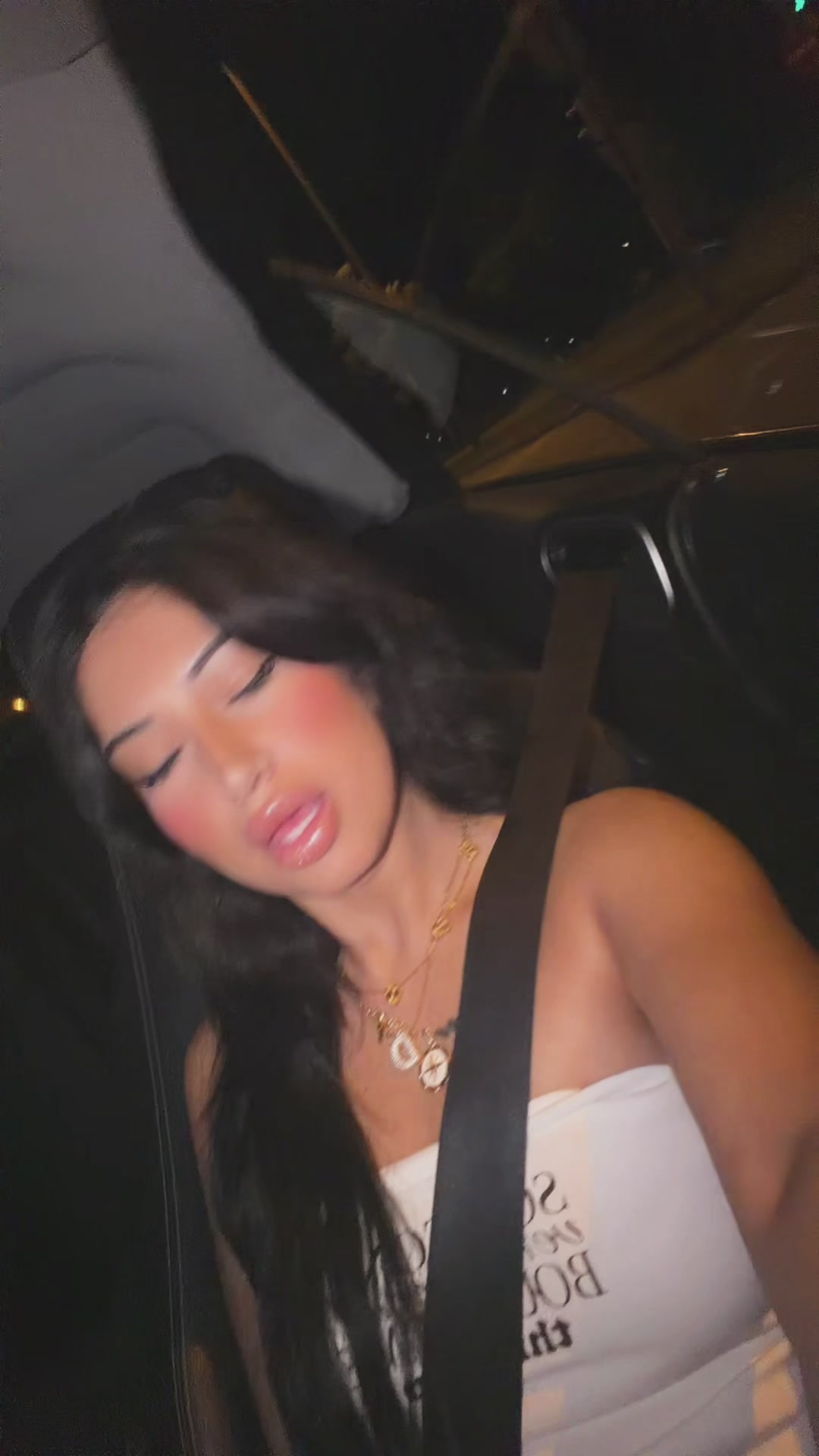 @Defne