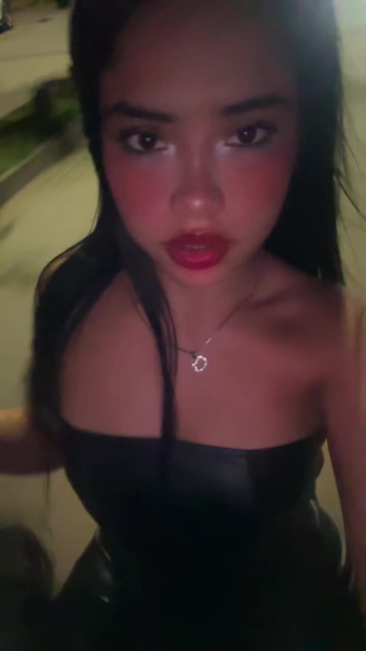@๐จ๐ฎ๐ฒ๐ถ๐ฒ ๐ผ๐ธ๐ฏ๐ฒ๐ช