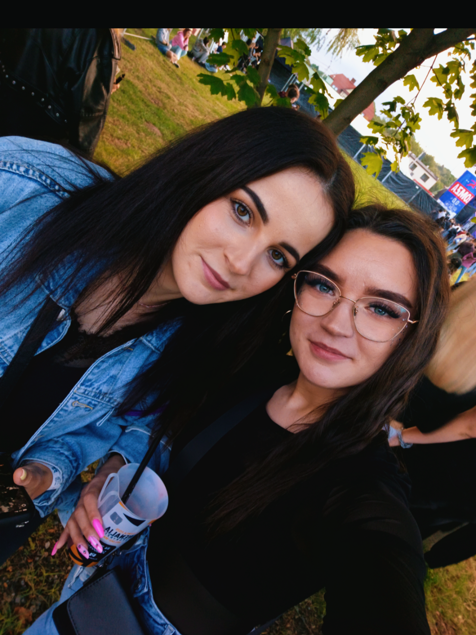 @Iza_bella98