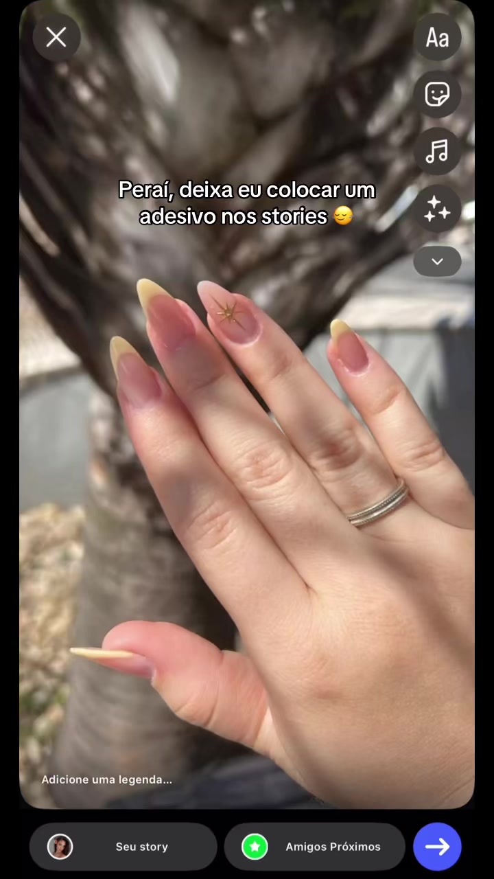 @Lara