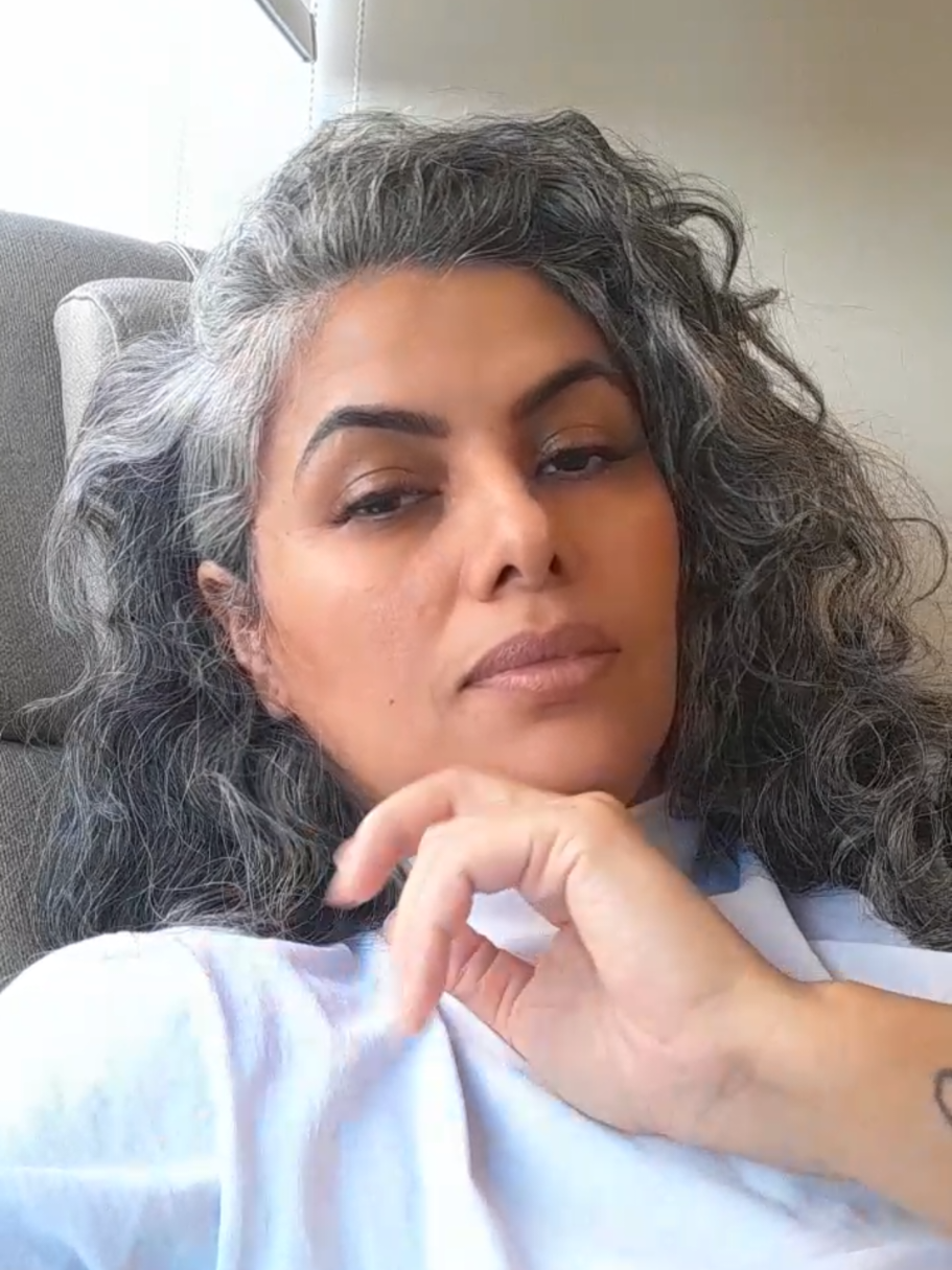 @✨️Dreiah ✨️ Cabelo grisalho