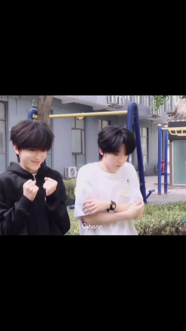 @奇奇|&bull;Qihan𝜗ৎ