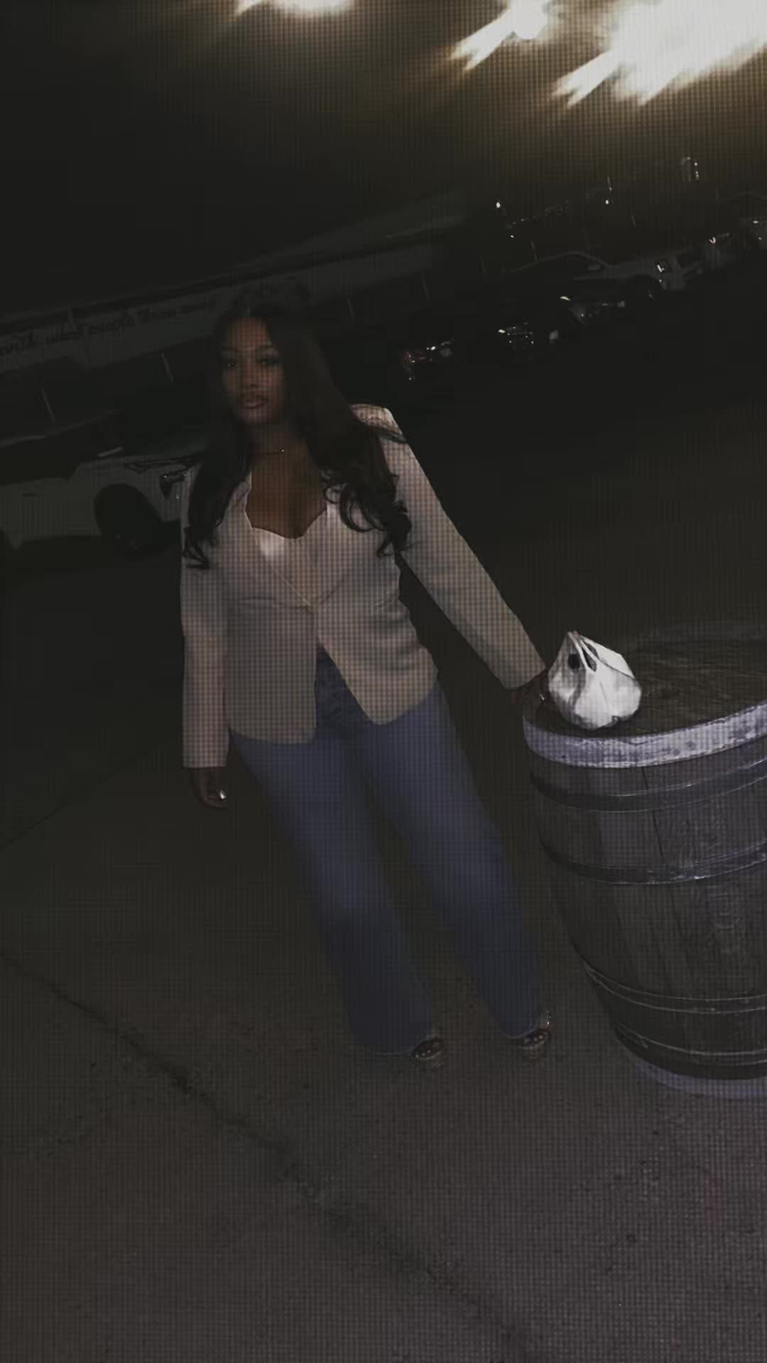 @Bella_D3