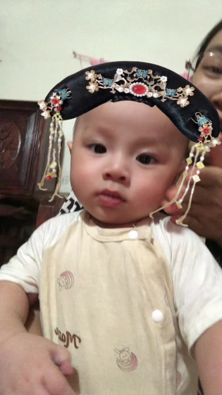 @Hồng Hoàngg