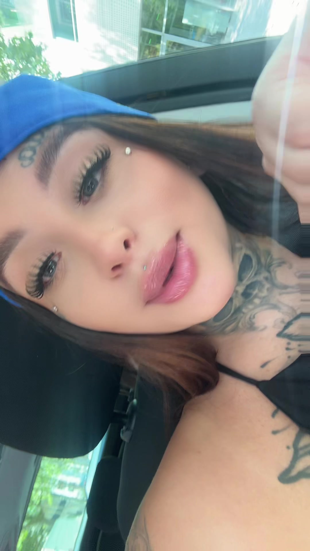 @𝐄𝐫𝐢𝐤𝐚 𝐦𝐨𝐧𝐭𝐨𝐲𝐚 💎