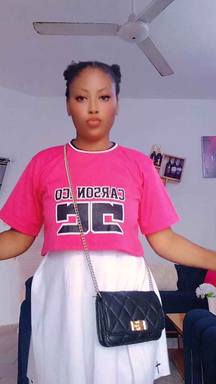 @twin_stella
