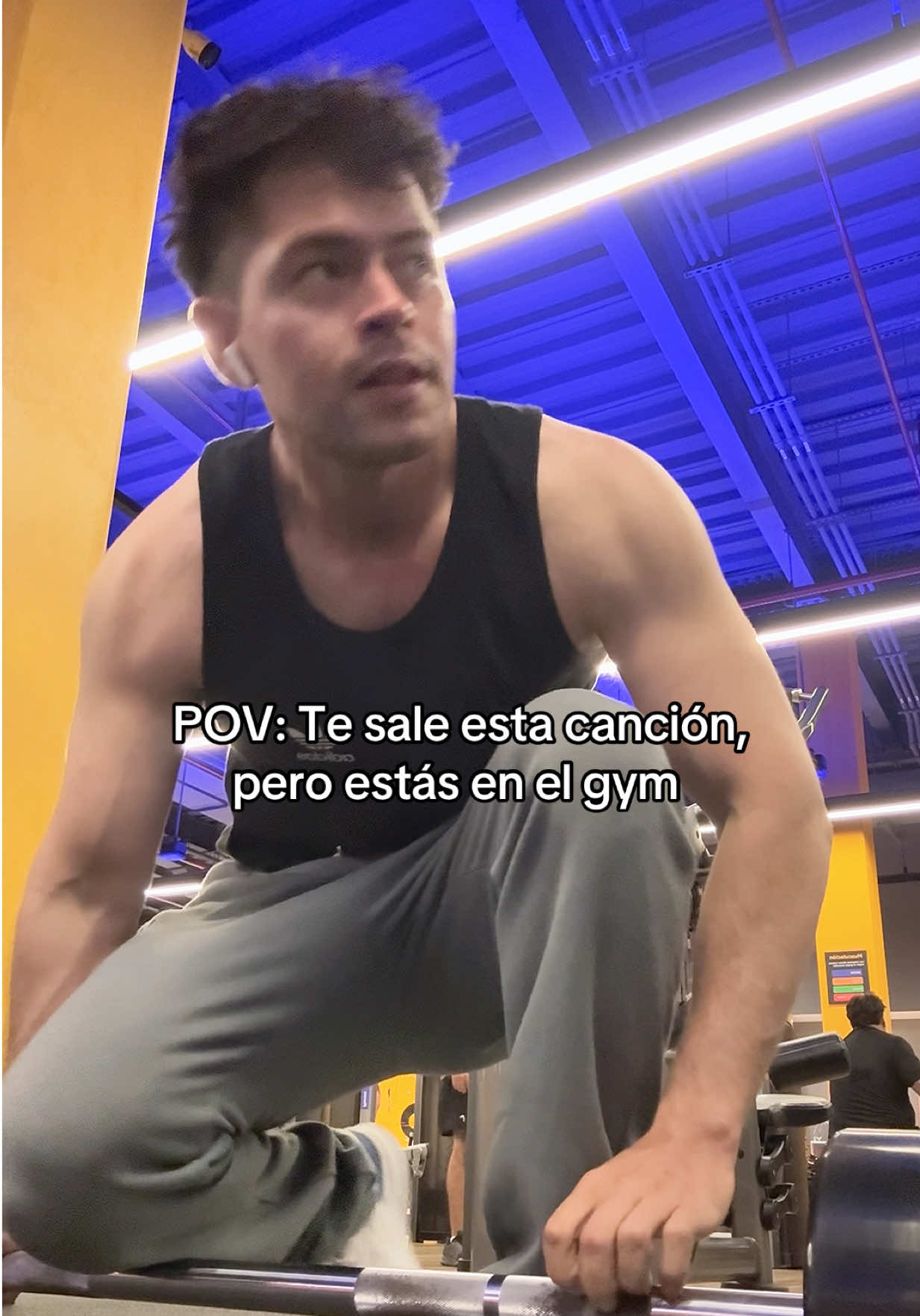 @Aldo Arias