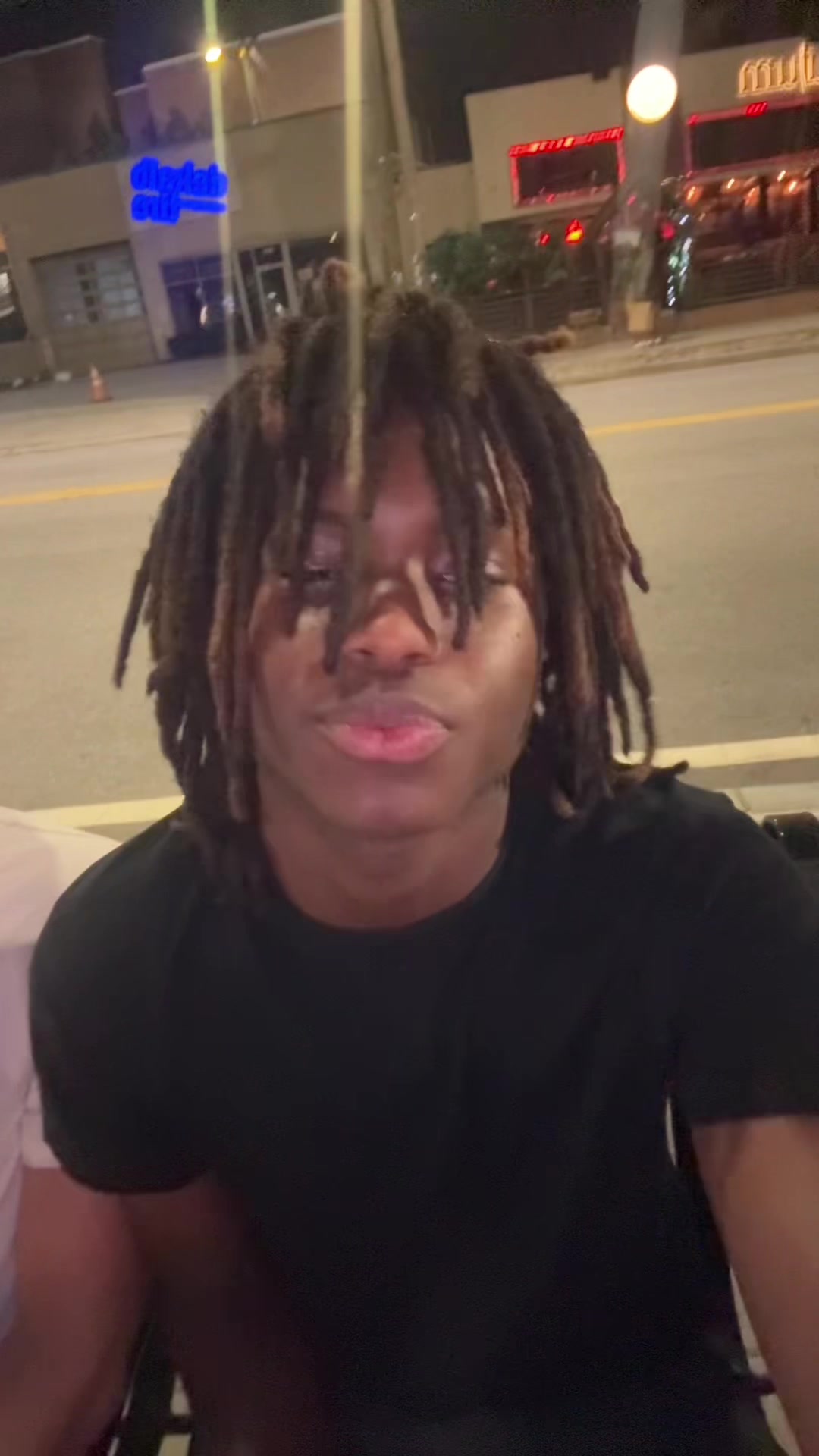 @vic