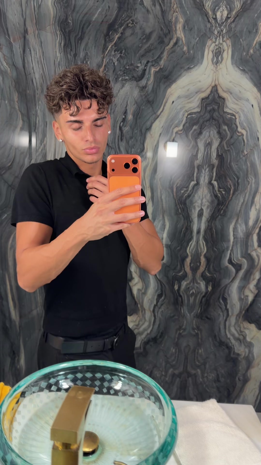 @chris.nikoo