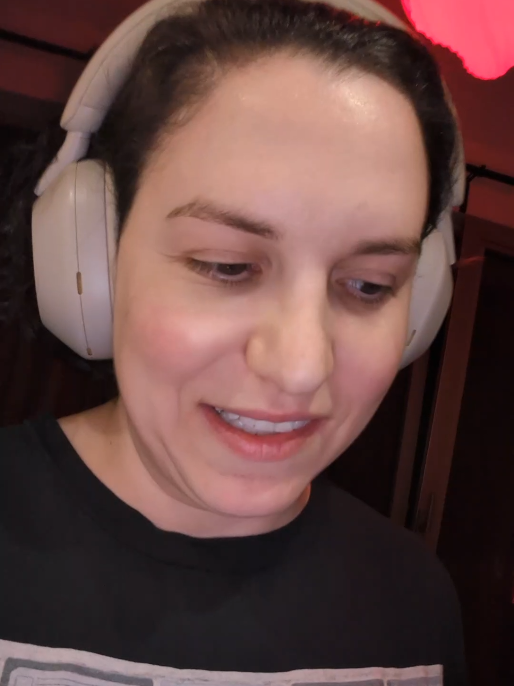@T