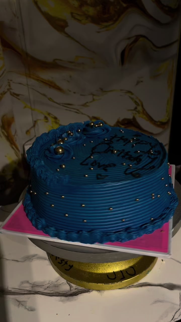 @Cakes by majesty🧑🍳
