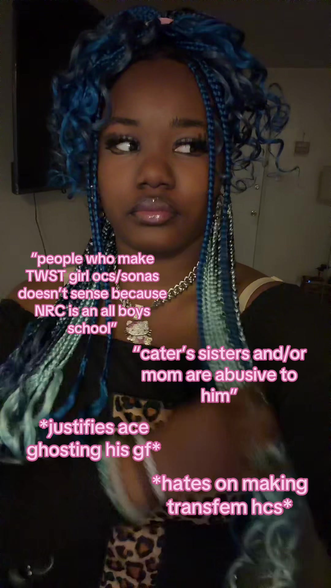 @m⦻niquα 🦄