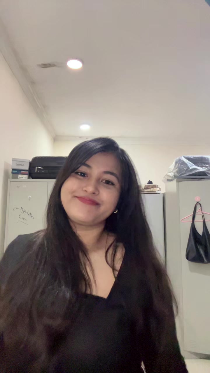 @@rena🖤