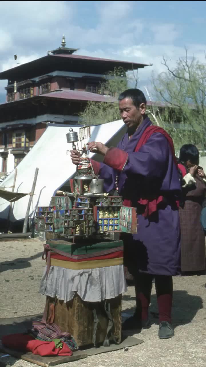 @Martin's Guide to Buddhism