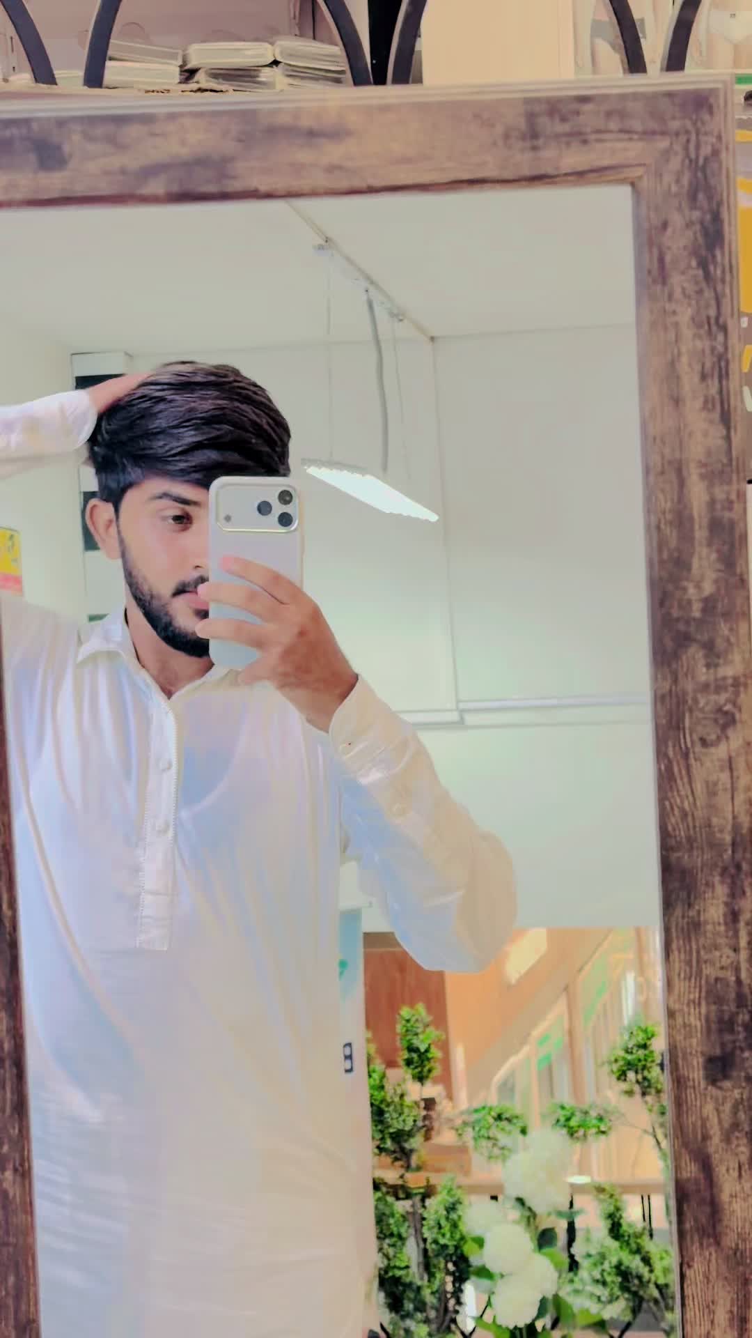 @😎شیراز بھٹی😎