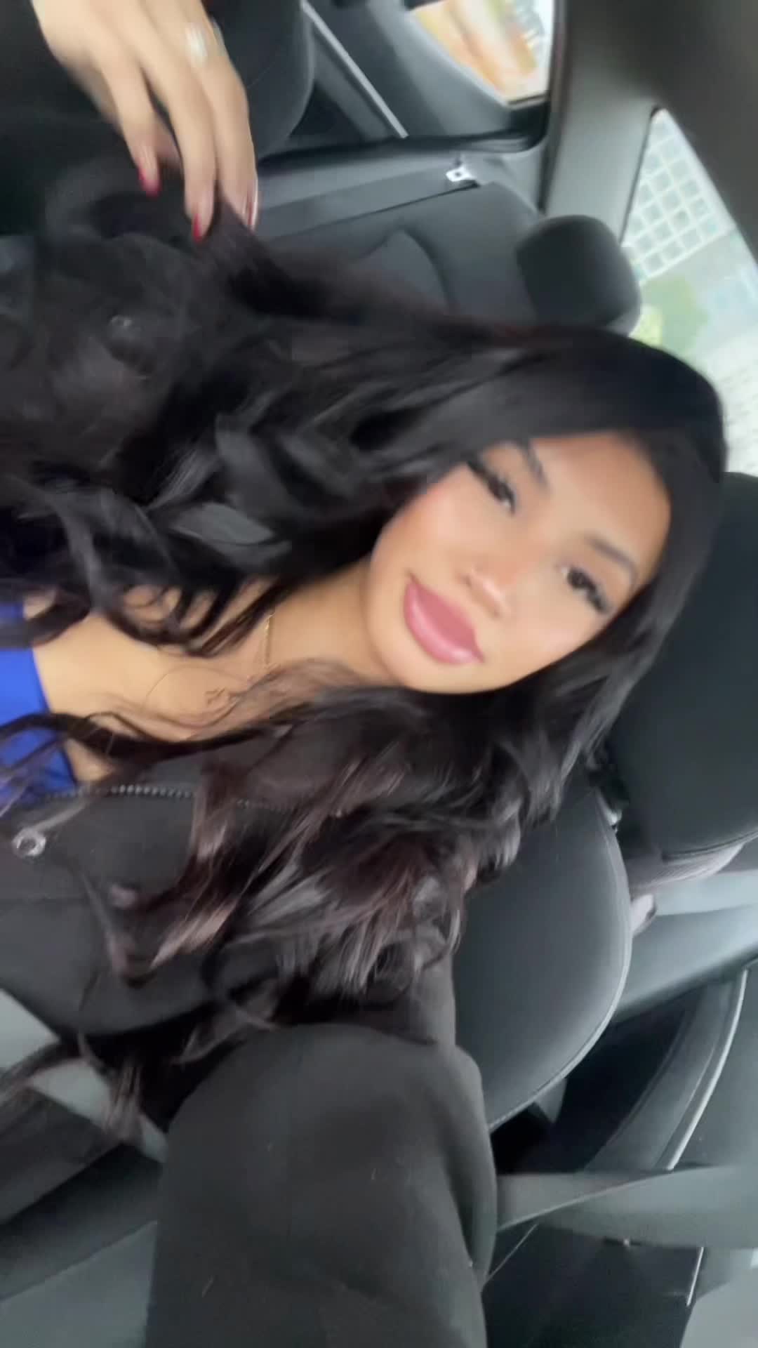 @7