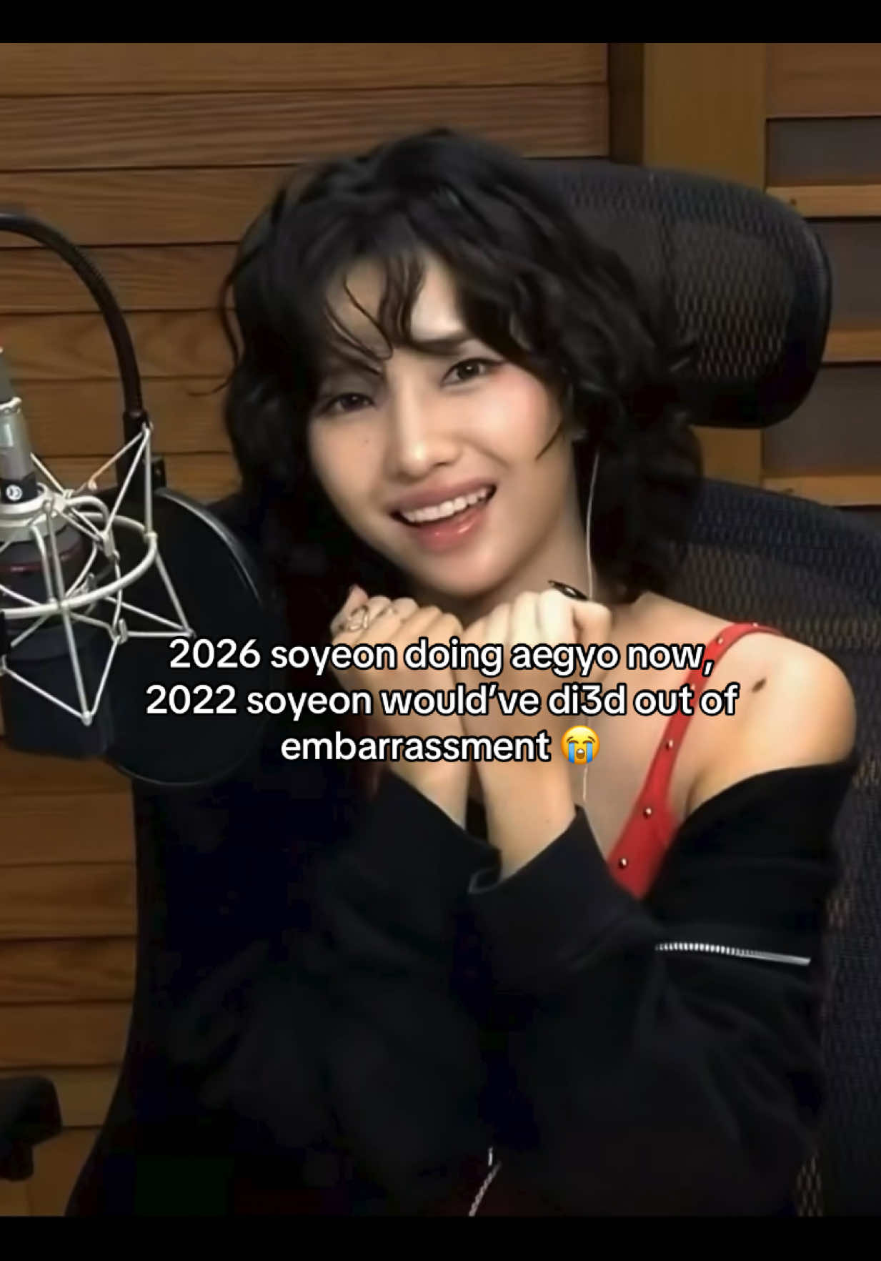 @─ ⋆&sdot;☆&sdot;⋆ ─