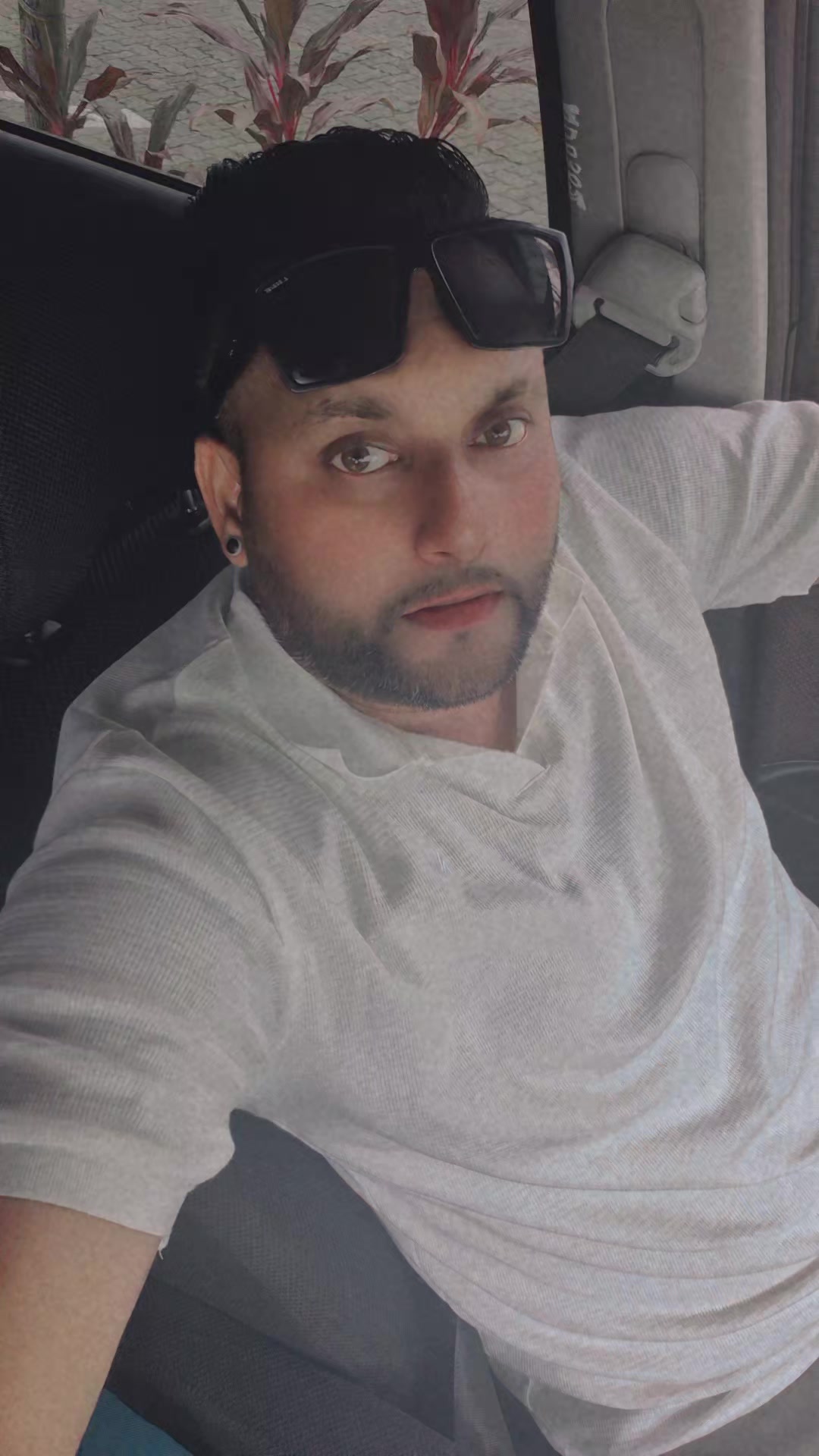 @Veron Fiji