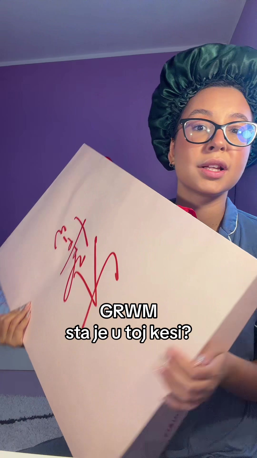 @Isidora