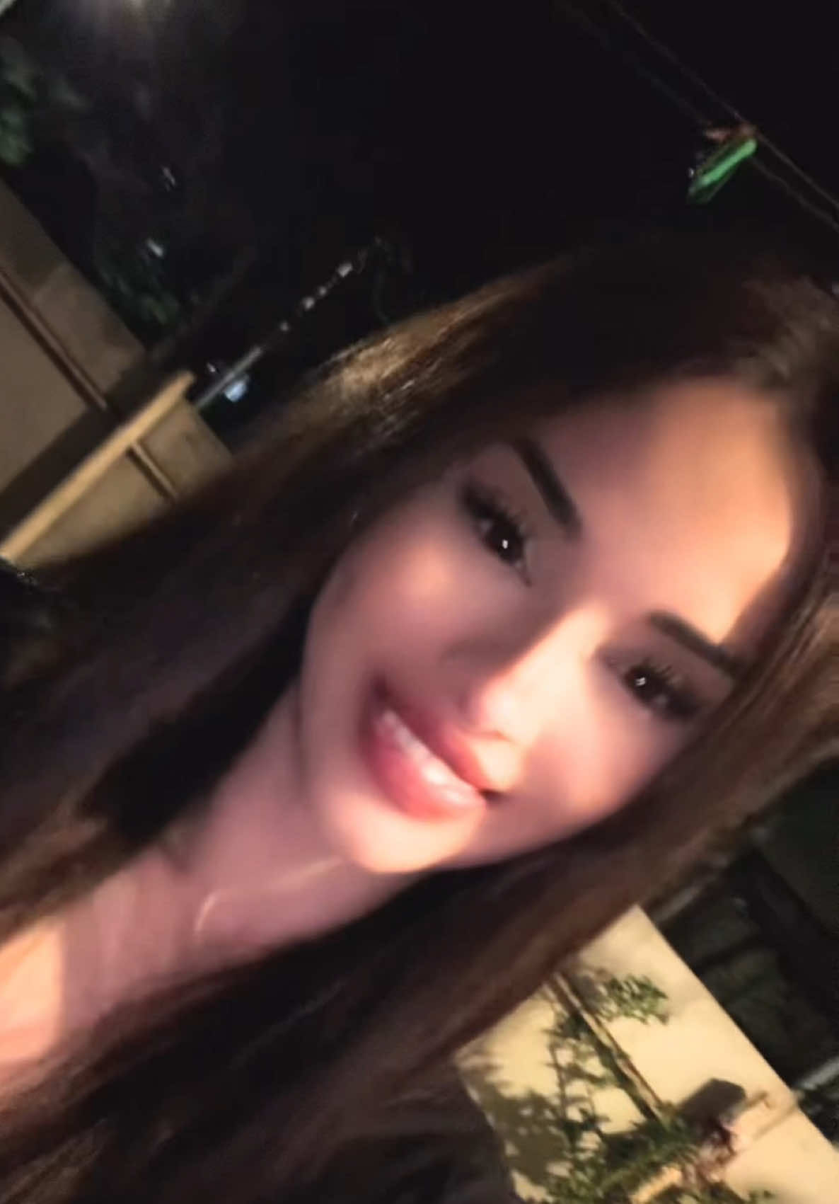 @Lady 777