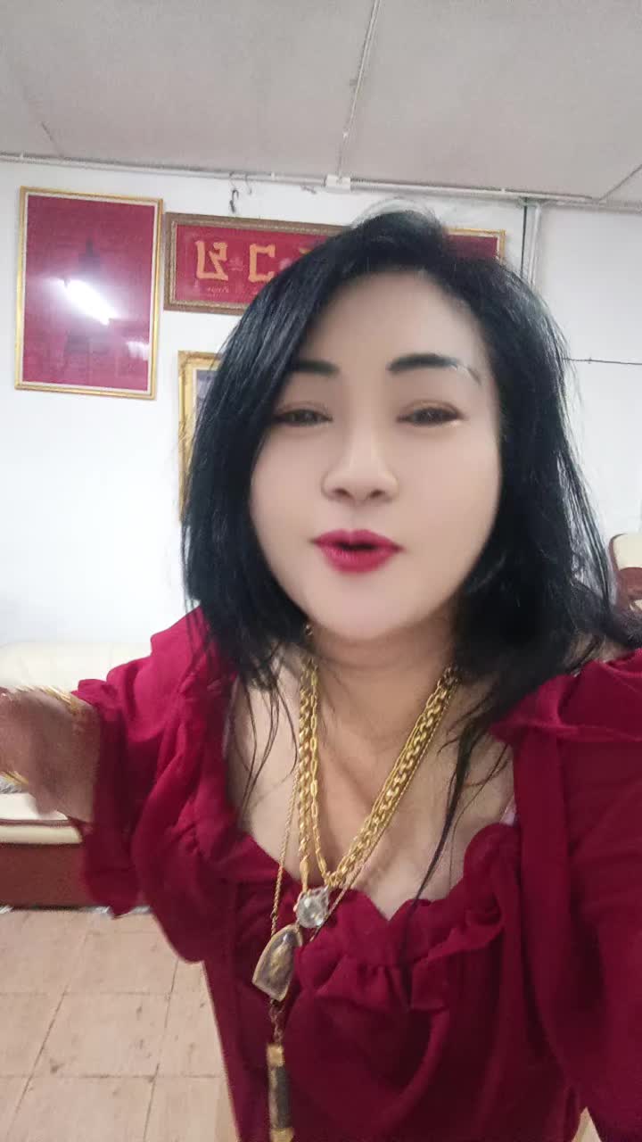 @ชุลีพร ใจเย็น