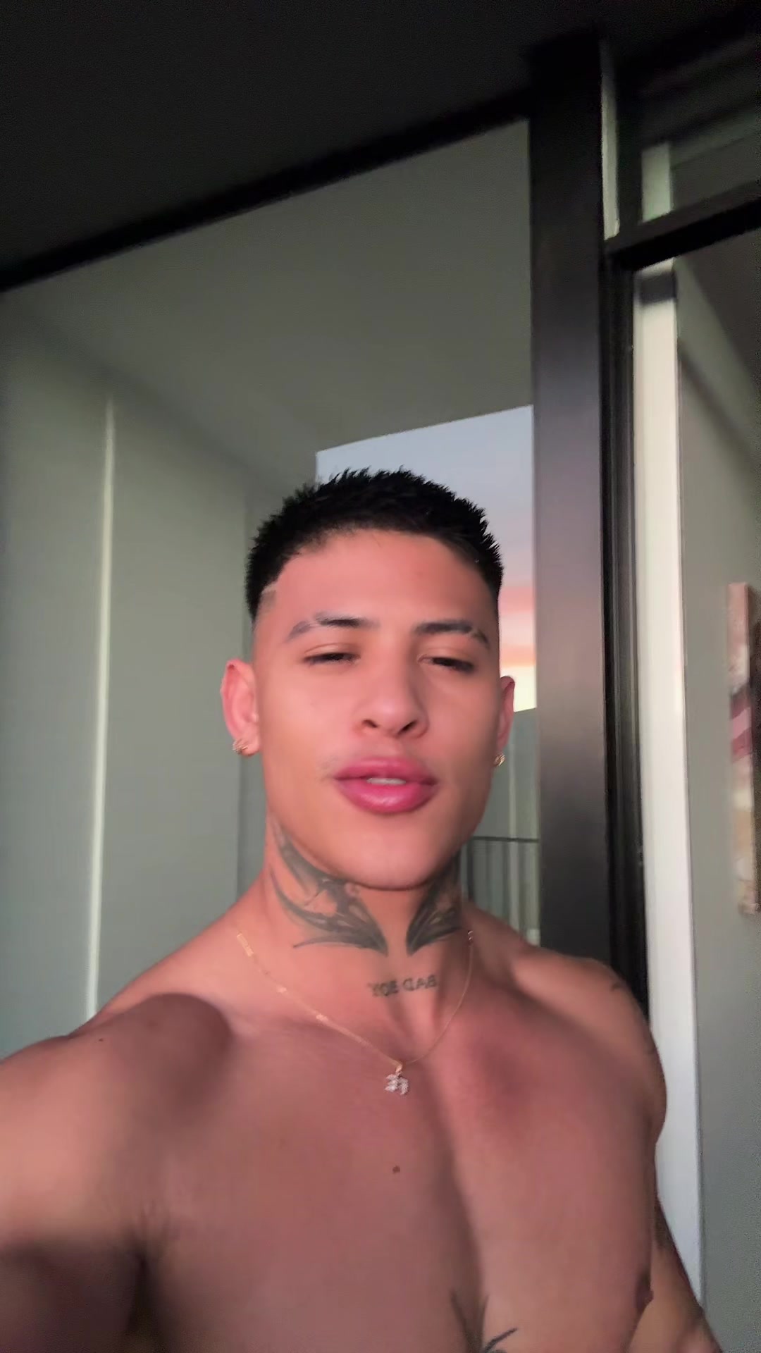 @Frey