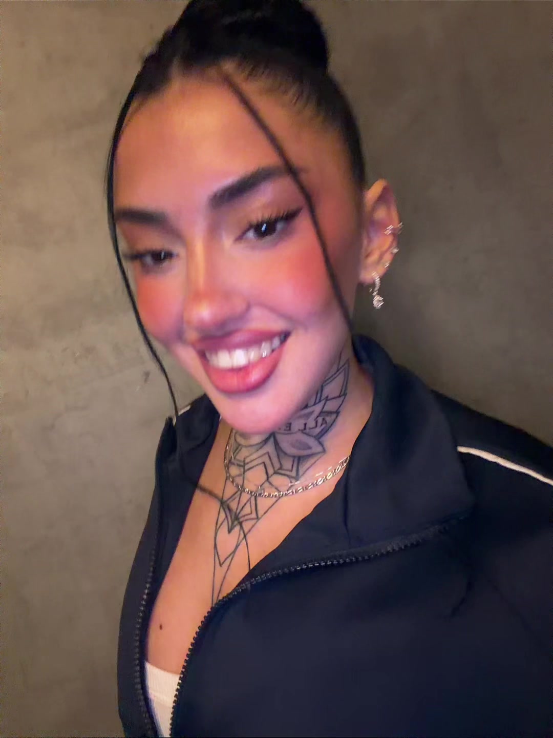 @Mia Rezanowicz 👸🏻