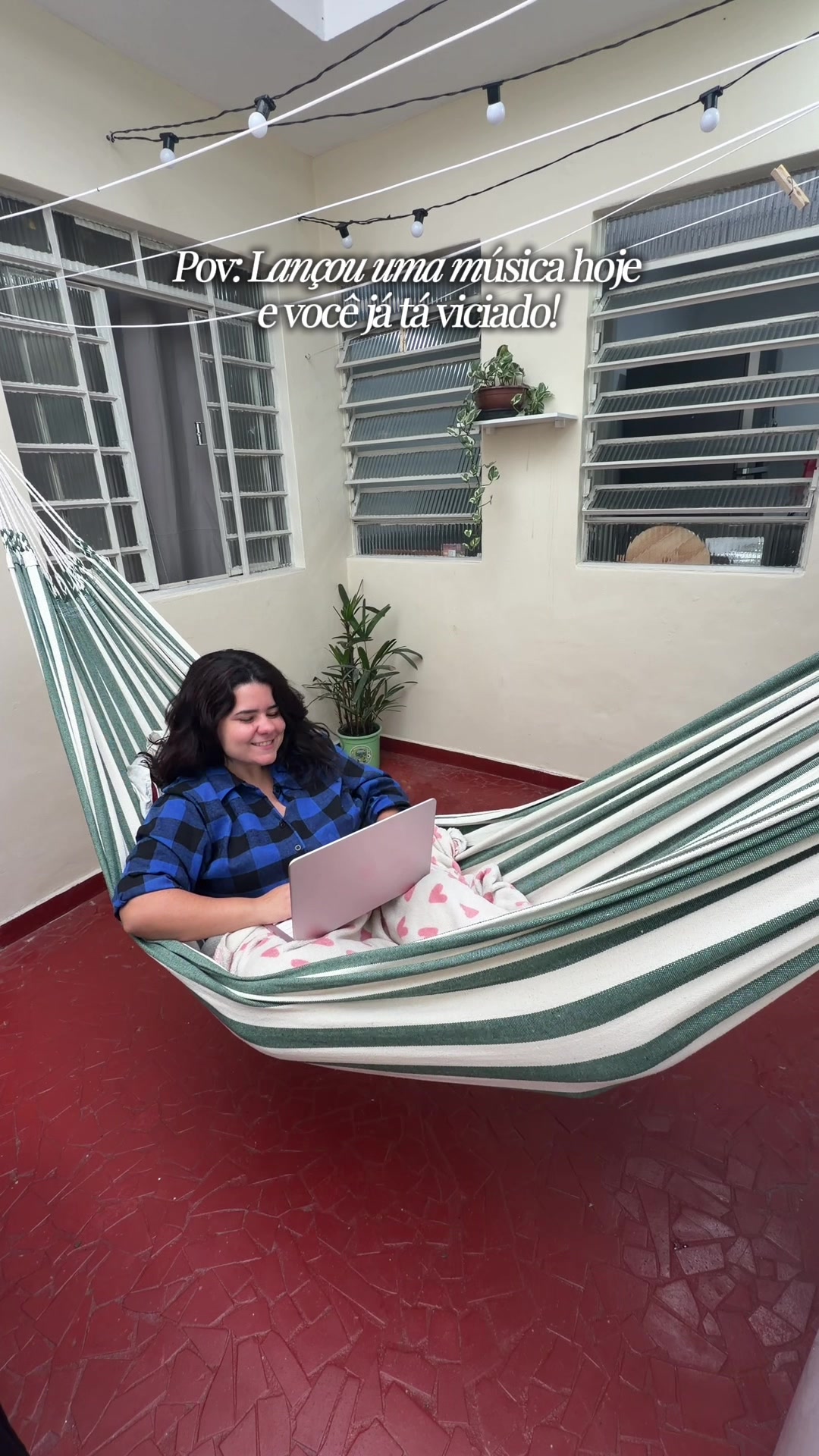 @Por a&iacute; com Carol