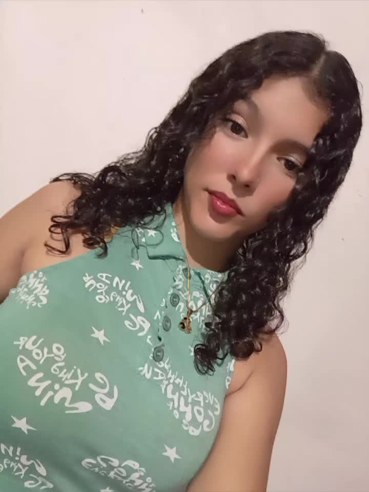 @???