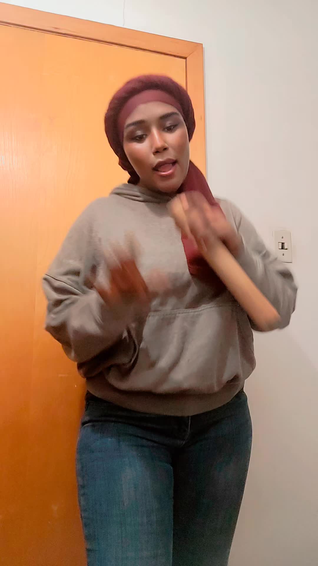 @BintAlnil