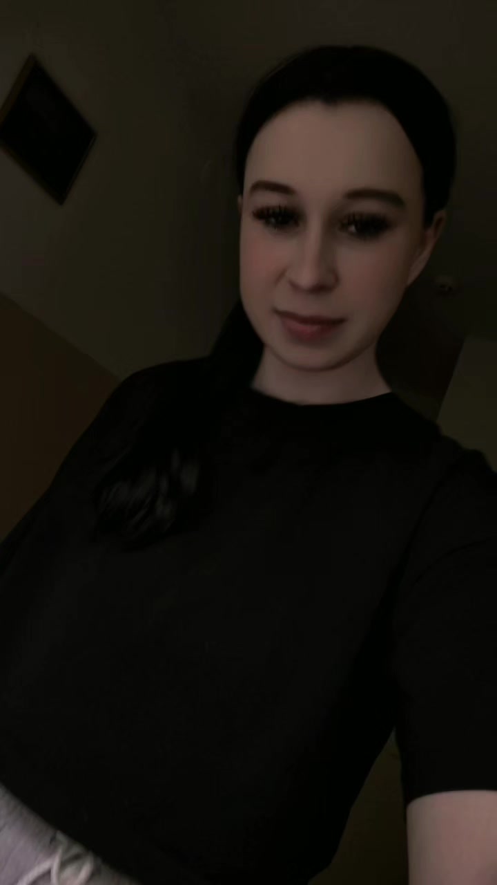 @Кареглазая