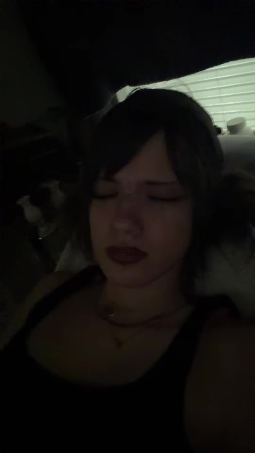 @llyla404