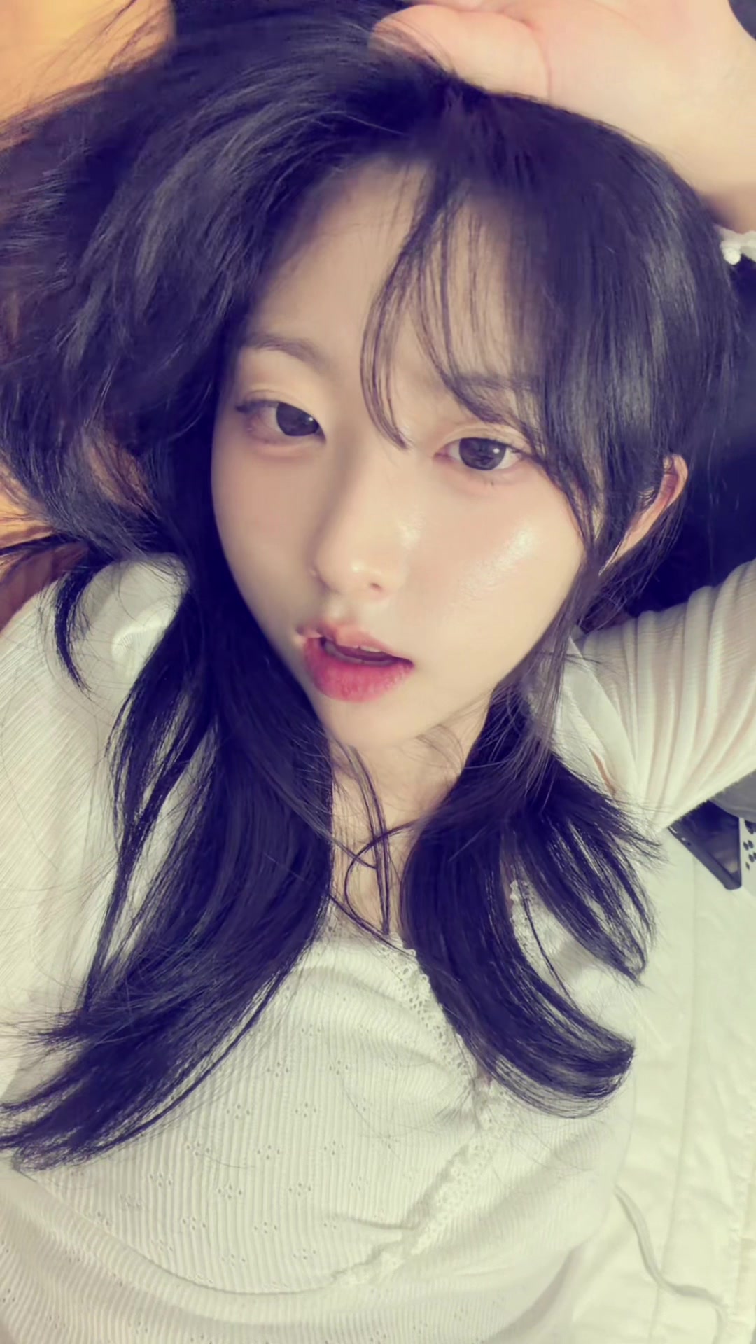 @여니