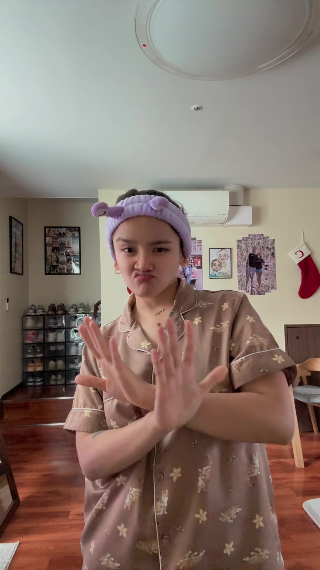 @Inday Bakekz โ๏ธ๐ฆ๐๐ต๐ญ๐ฏ๐ต