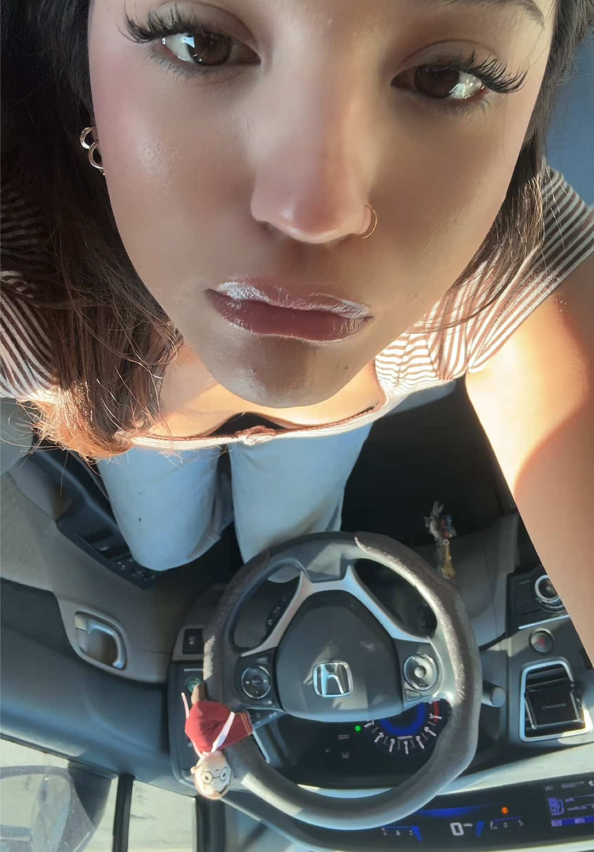 @daniela