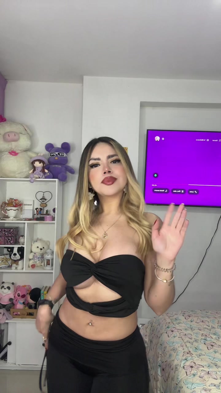 @Valentina Navarro