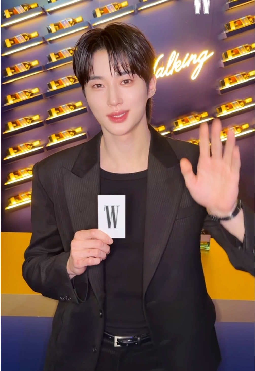 @W Korea (더블유 코리아)