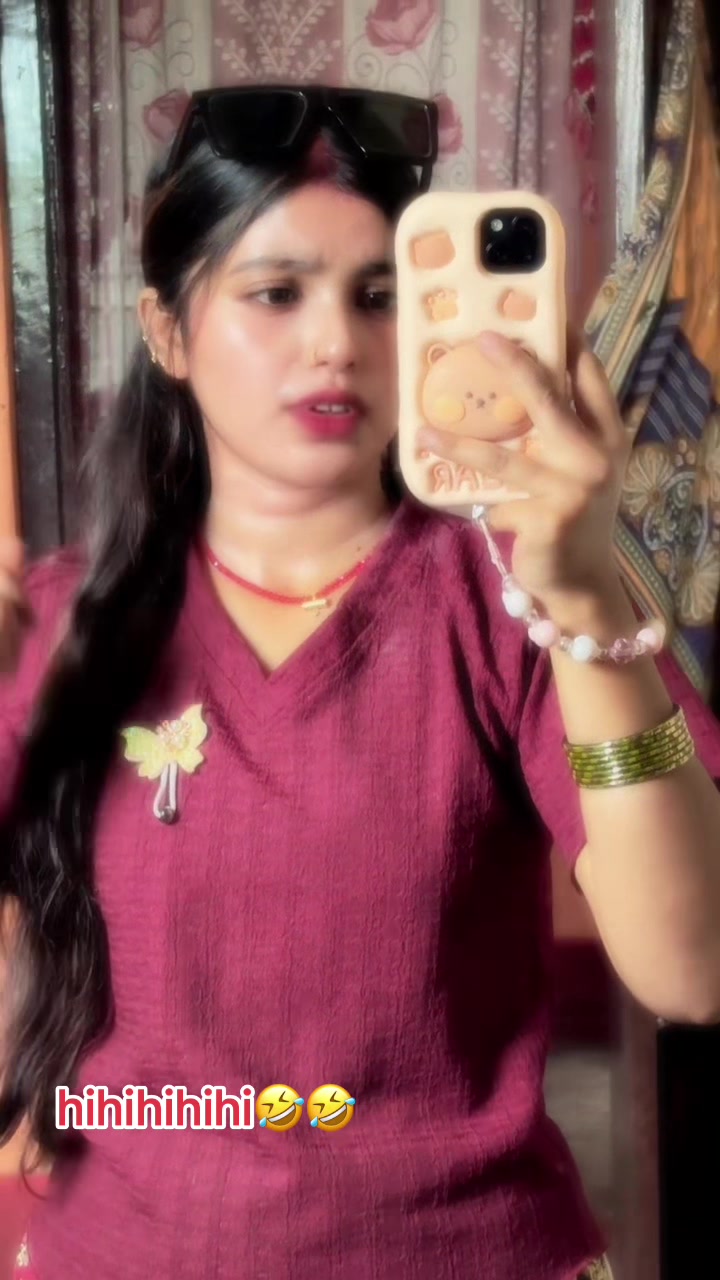 @😎PARI SHARMA😎