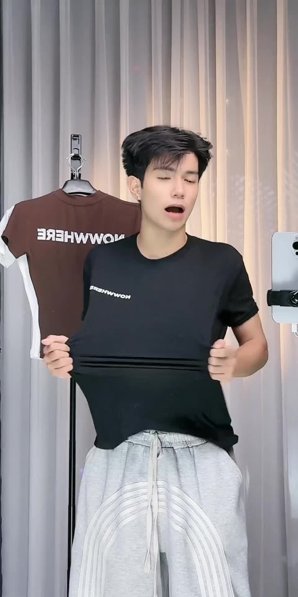@Nhân vật phụ có gì?