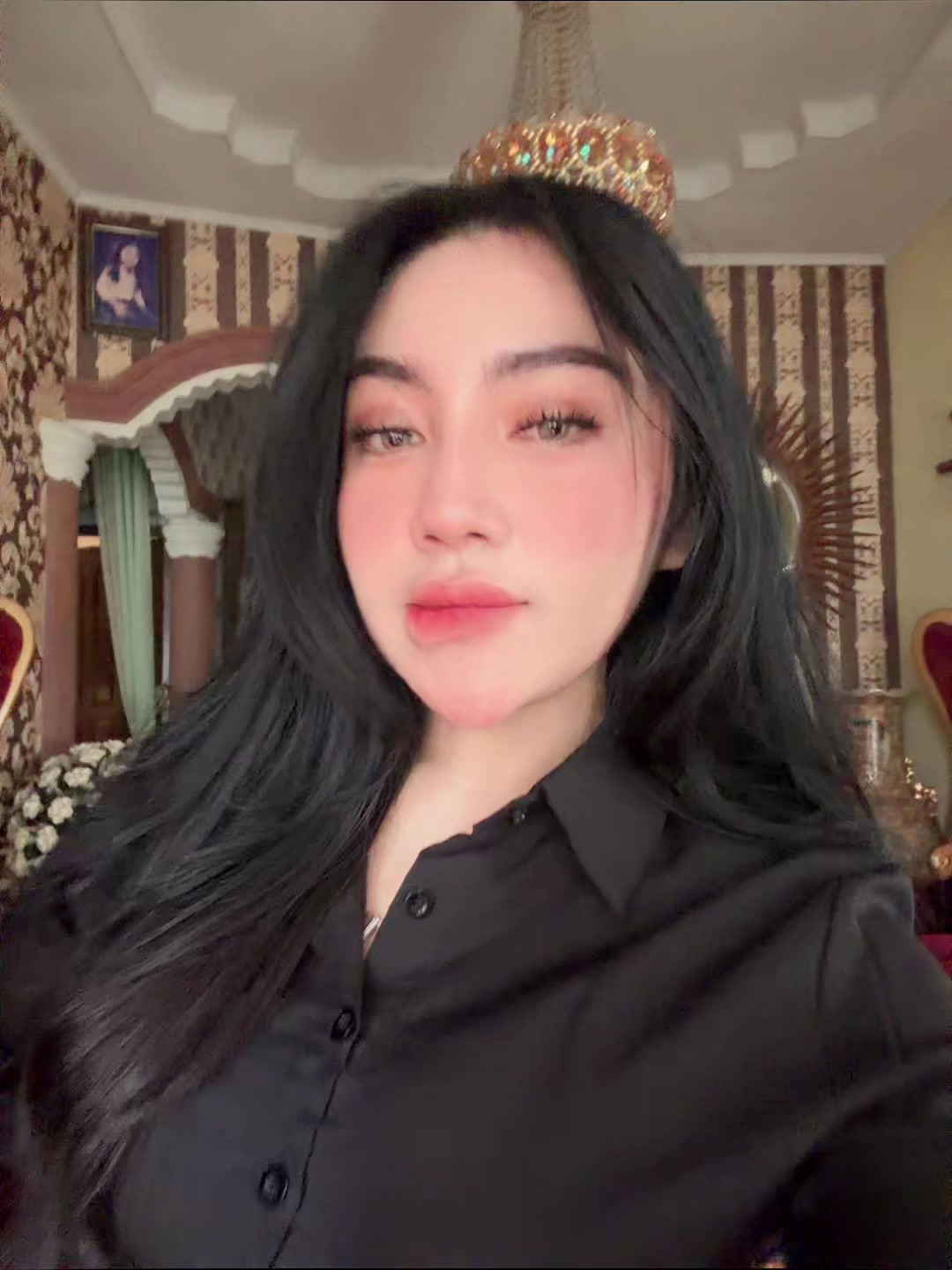 @Haayiiduniaaaaa