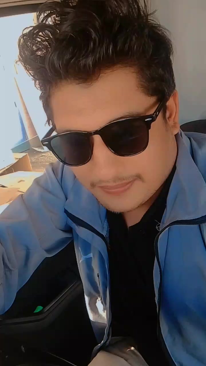 @𝐦𝐮𝐬𝐤𝐚𝐧 𝐑𝐚𝐣♥️