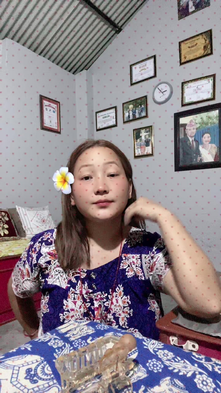 @mira pradhan🌼