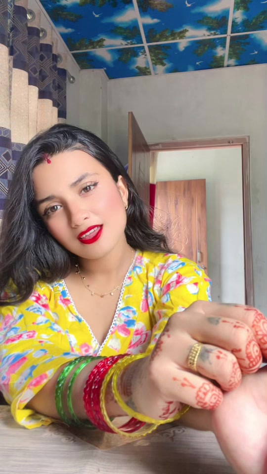 @Ayushu🤪