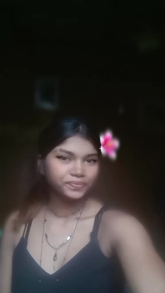 @shanvi🫧