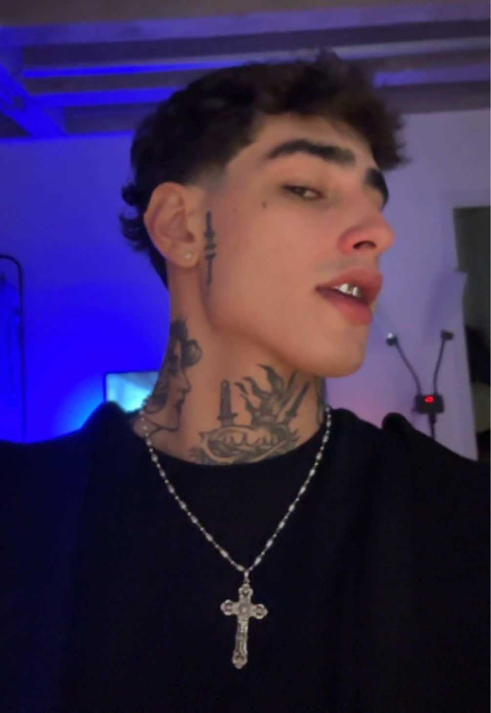 @Cortez