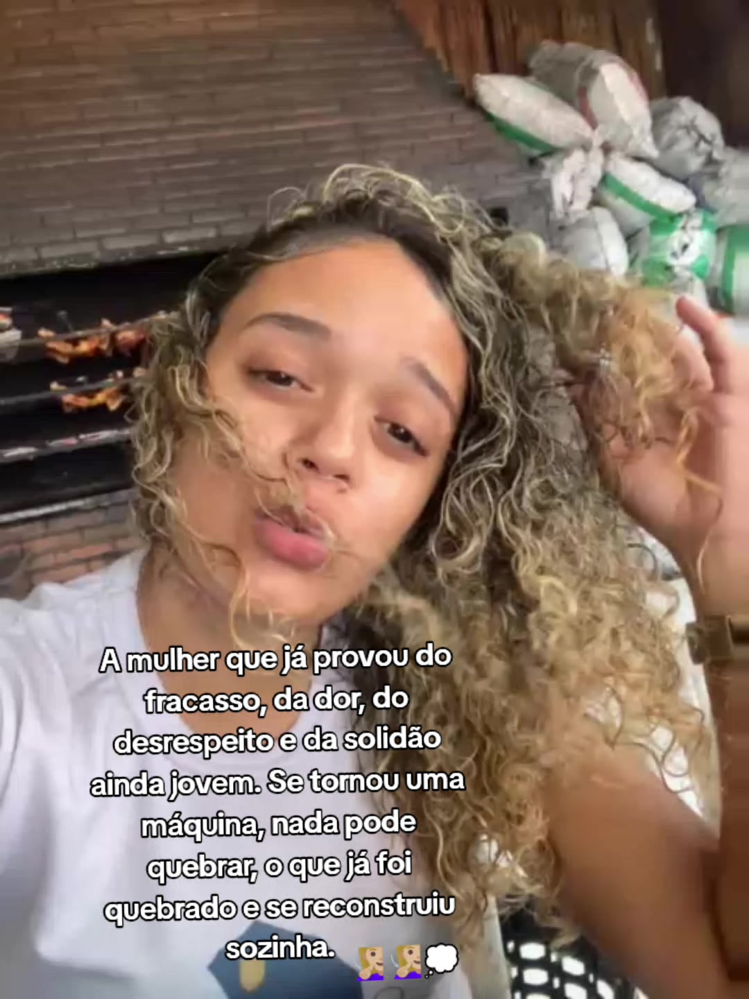 @elinny_cristiane