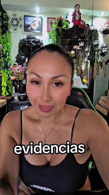 @YennAkasha